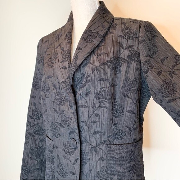 NWT QVC Simonton Says Black Embossed Floral Blazer Medium - Picture 3 of 13